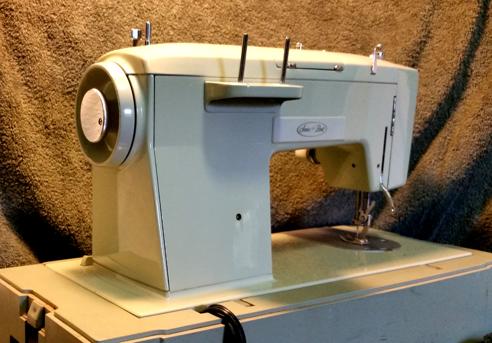 Sears Best Kenmore 1802 Vintage Japanese Sewing Machine